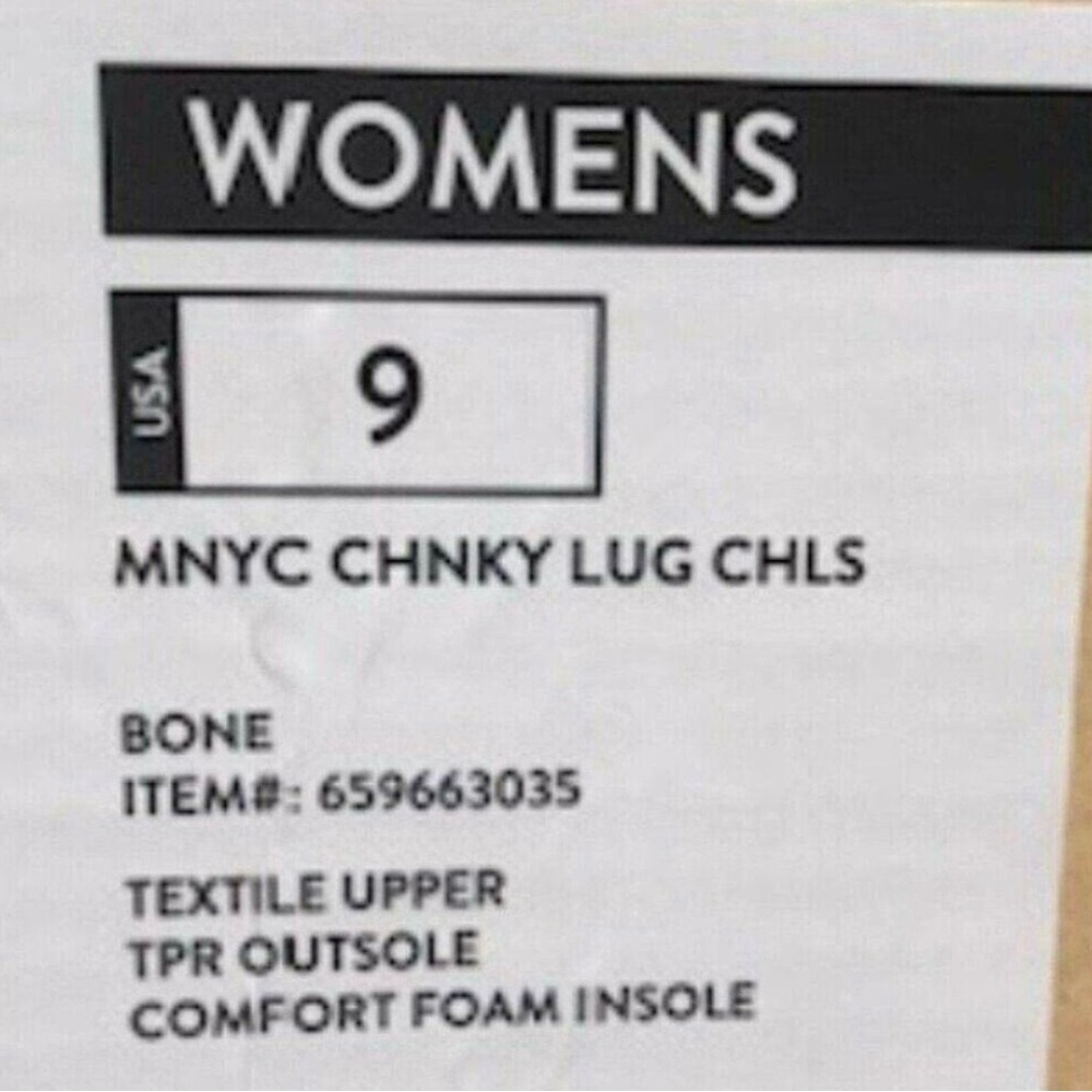 Madden NYC Women's Chunky Lug Chelsea Boots Size 9 - Picture 13 of 13